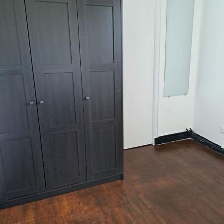 Chambre Solo Duo 20 Min Paris Drancy Buitenkant foto