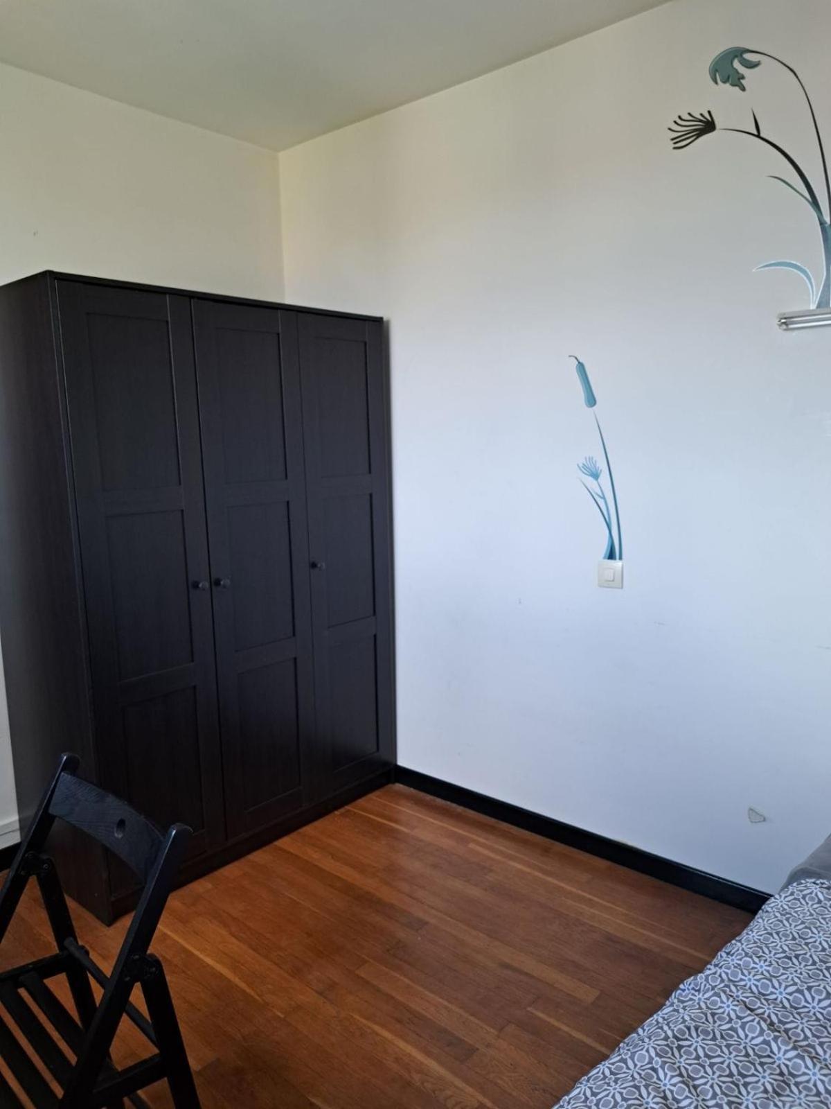 Chambre Solo Duo 20 Min Paris Drancy Buitenkant foto