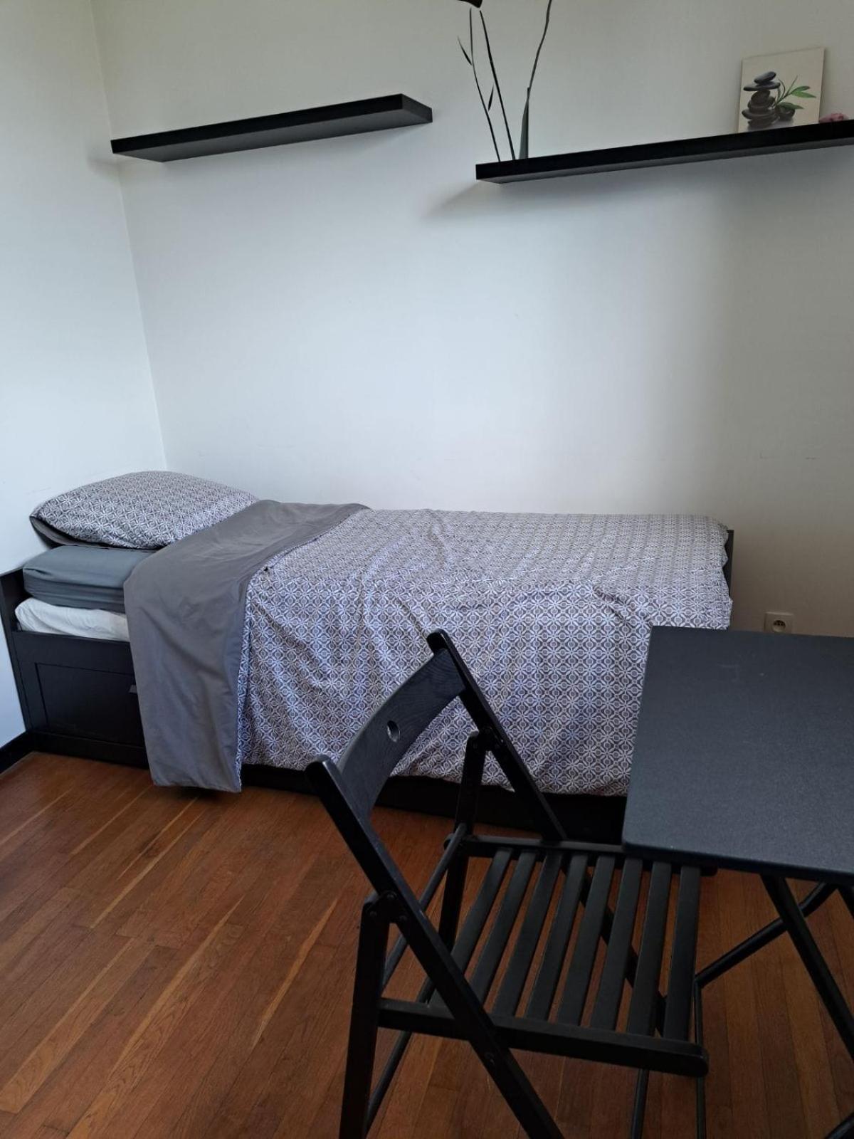 Chambre Solo Duo 20 Min Paris Drancy Buitenkant foto